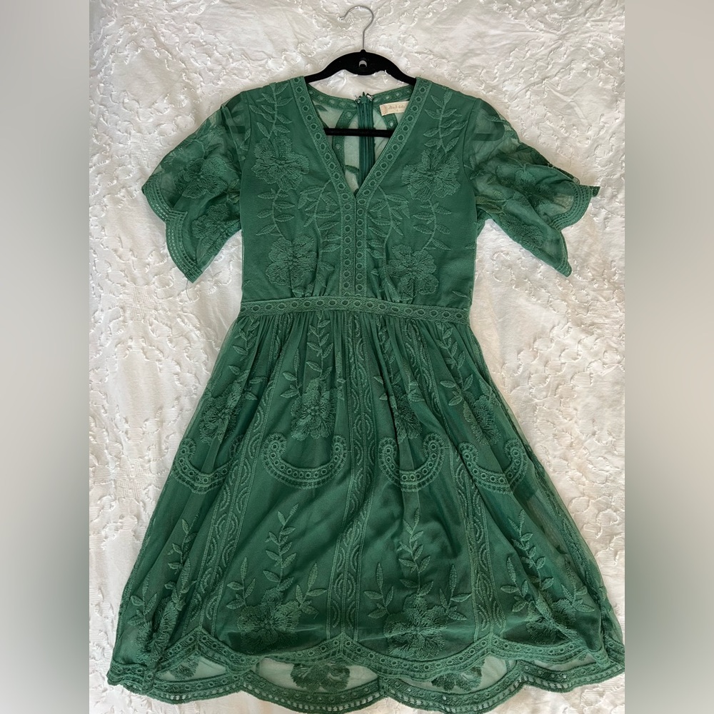 Emerald green lace dress from Altar'd State— worn once!